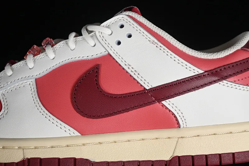All Categories Nk SB Dunk Series Nk SB Dunk Low Low-top sneakers Foreign trade version Nk Dunk Low GS "Valentine's Day" Valentine's Day color SB low-top casual sneakers HF0736-161